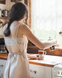 Colette Slip