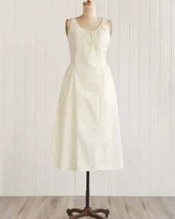 Date at the Tuileries Dress
