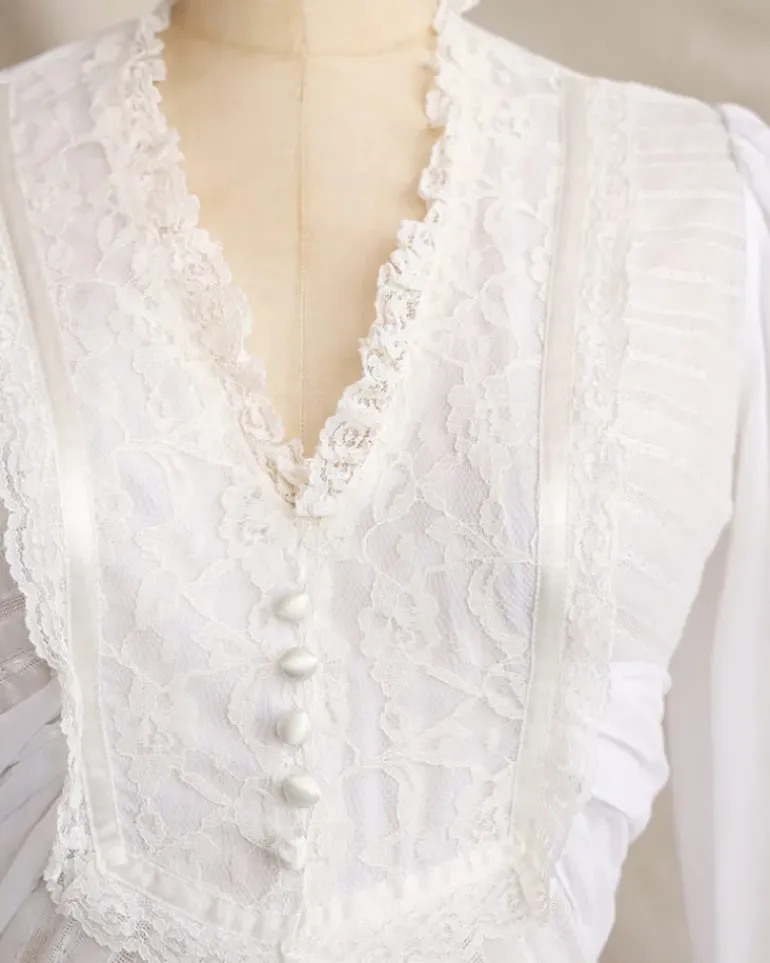 Highgate Cemetery Dress