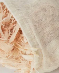Hinoki Japanese Bath Flakes