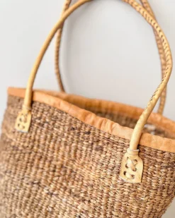 Mantigue Straw Bag