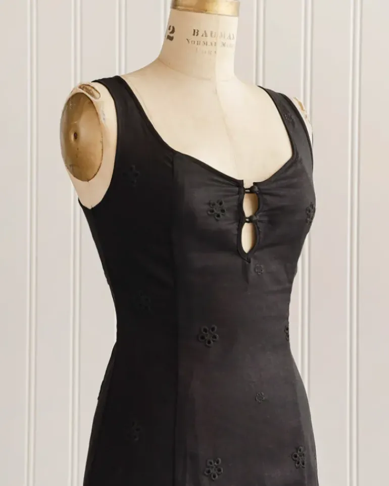 Monstespan Black Midi Dress