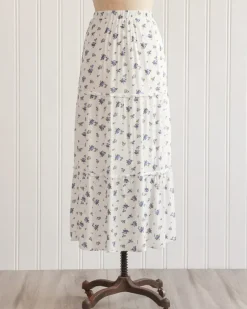 Shops on Bibury Skirt