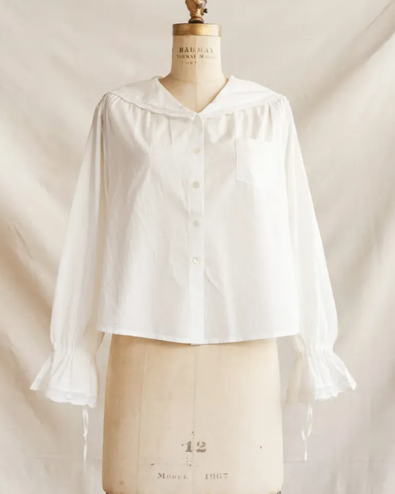 Toussaint Top