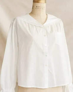 Toussaint Top